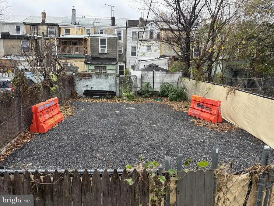 1748 N Bodine St, Philadelphia, PA 19122 - Image #3