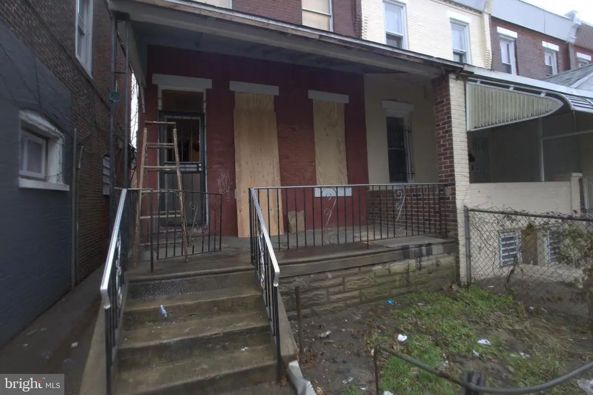 2140 S Simpson St, Philadelphia, PA 19142 - Image #1