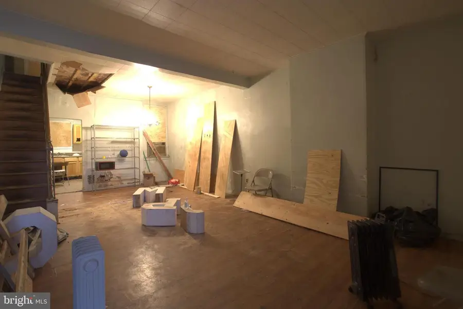 2140 S Simpson St, Philadelphia, PA 19142 - Image #2