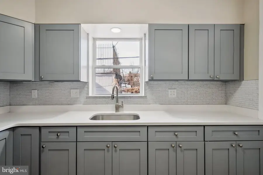 5938 N Lawrence St, Philadelphia, PA 19120 - Image #2