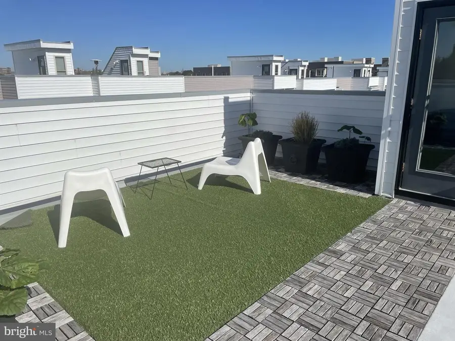 2648 Collins St, Philadelphia, PA 19125 - Image #2