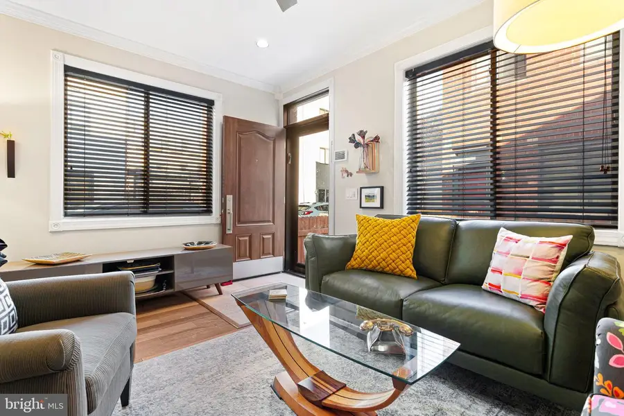 2030 South St #a, Philadelphia, PA 19146 - Image #2