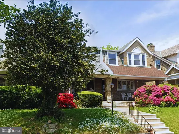 207 E Washington Ln, PHILADELPHIA, PA 19144