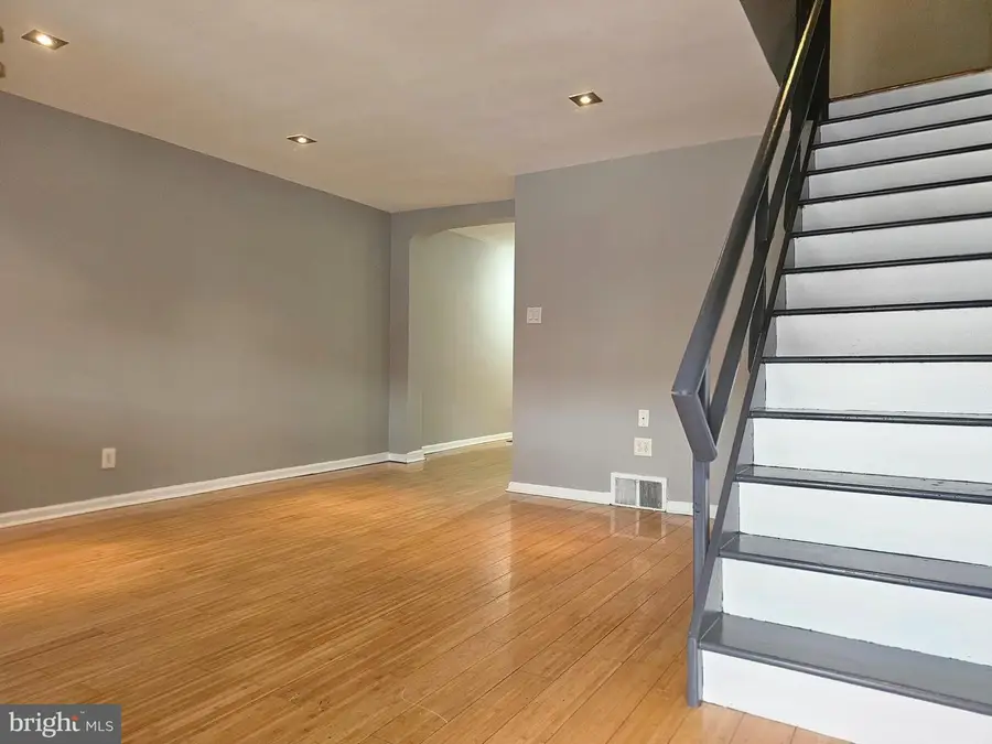 2833 S 65th St, Philadelphia, PA 19142 - Image #3