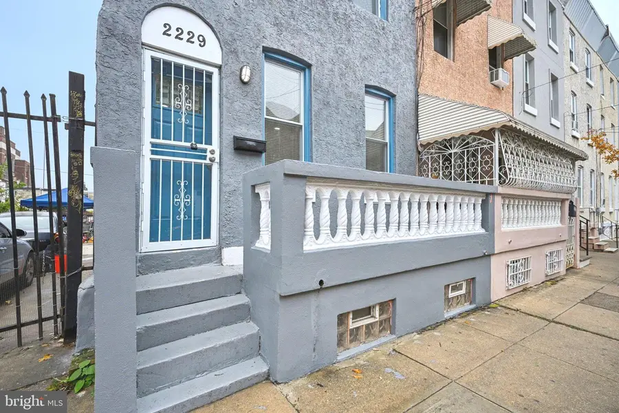 2229 N Hancock St, Philadelphia, PA 19133 - Image #2
