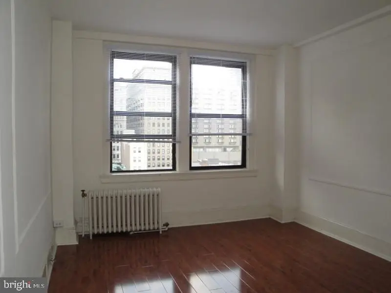 1324 Locust St #809, Philadelphia, PA 19107 - Image #2