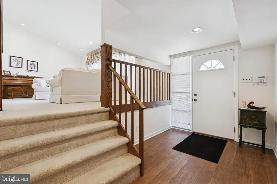 9204 Burbank Rd, Philadelphia, PA 19115 - Image #3