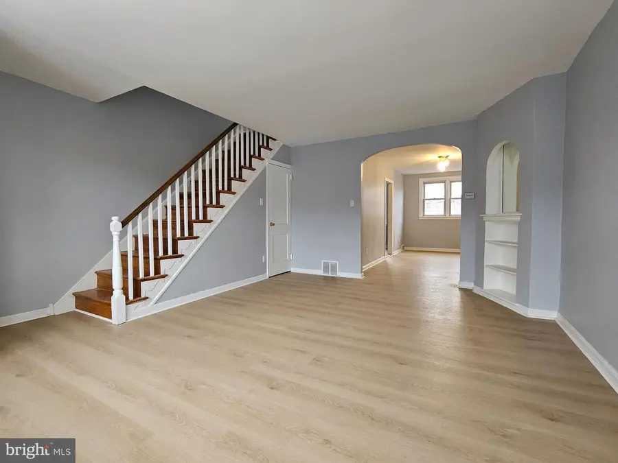 238 Stearly St, Philadelphia, PA 19111 - Image #3