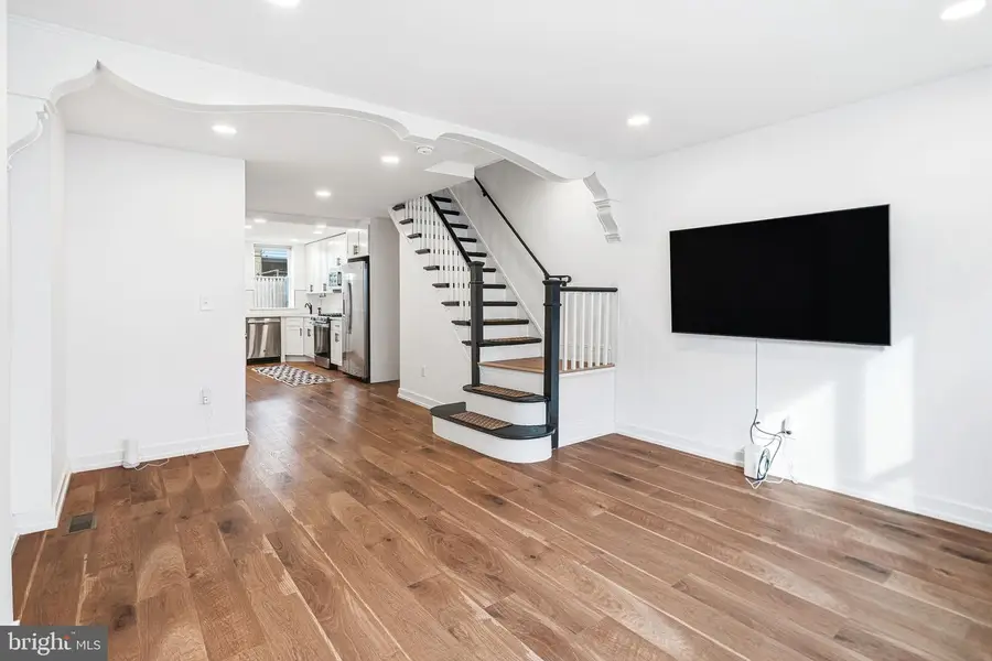 2426 S Alder St, Philadelphia, PA 19148 - Image #3