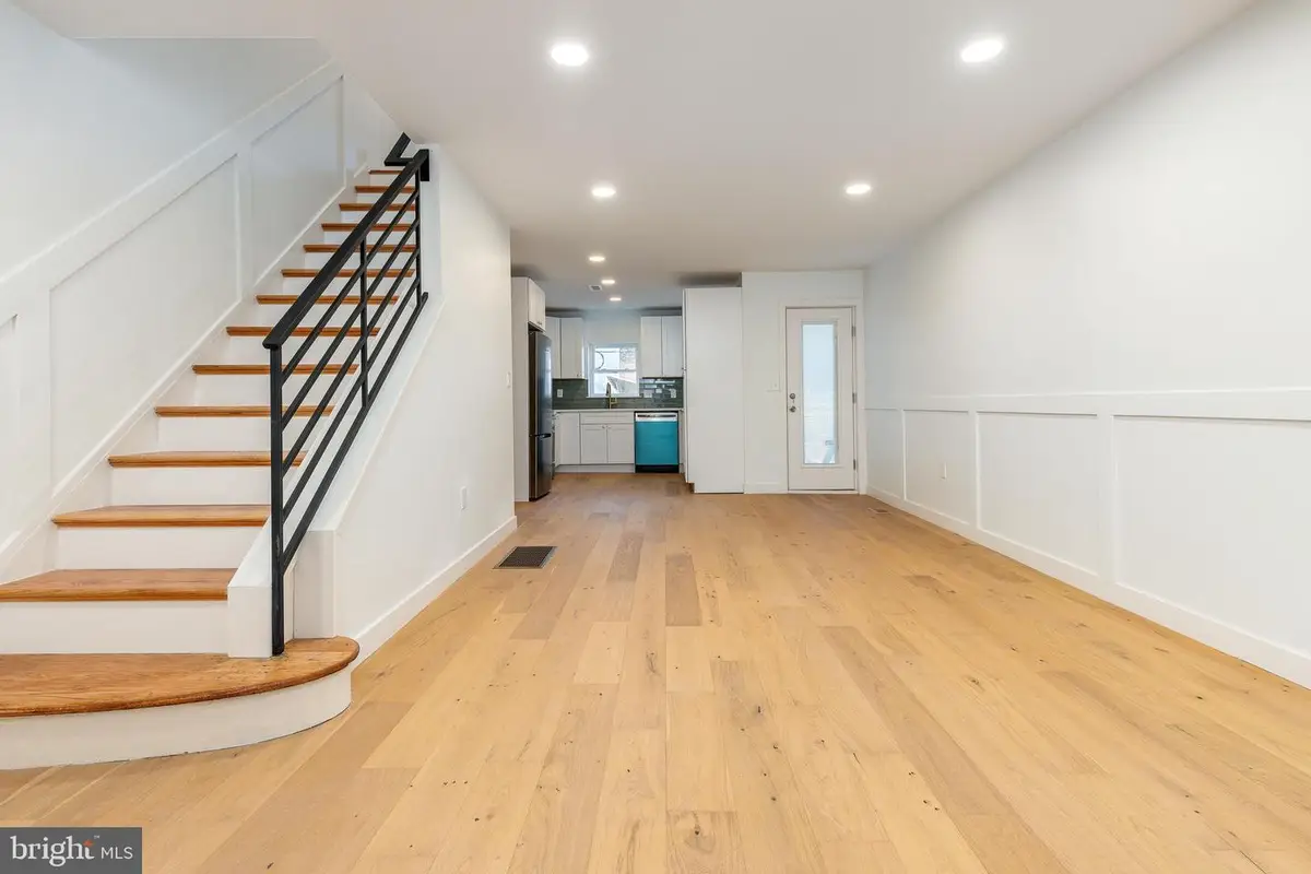 3016 S 17th St, Philadelphia, PA 19145 - Image #1