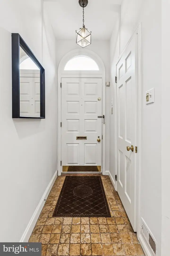 1 Blackwell Pl, Philadelphia, PA 19147 - #3