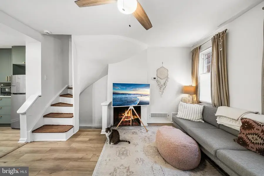 914 S Delhi St, Philadelphia, PA 19147 - Image #3