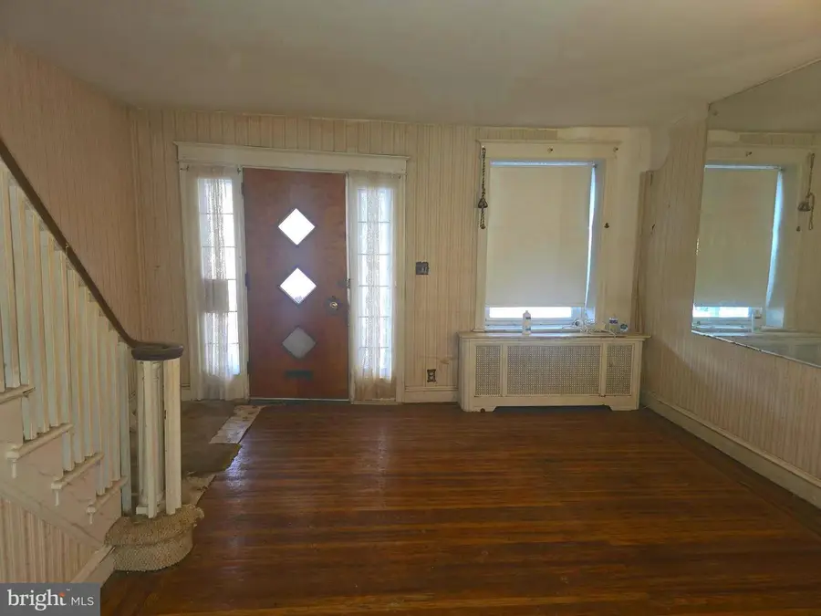 4428 Sherwood Rd, Philadelphia, PA 19131 - Image #3