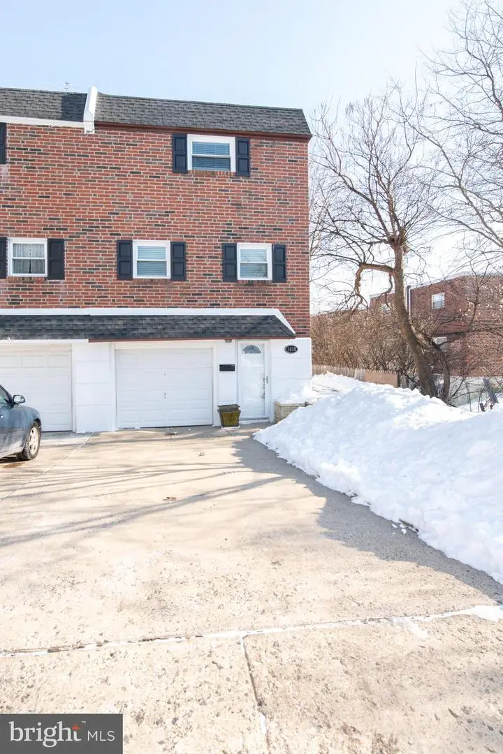 1018 Hoffnagle Pl, Philadelphia, PA 19111 - Image #3
