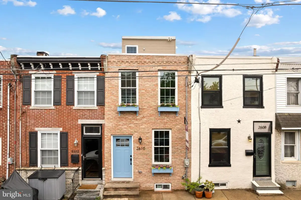 2610 E Dauphin St, Philadelphia, PA 19125 - #1