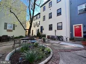 1028-30 Pine St #4, Philadelphia, PA 19107 - Image #3