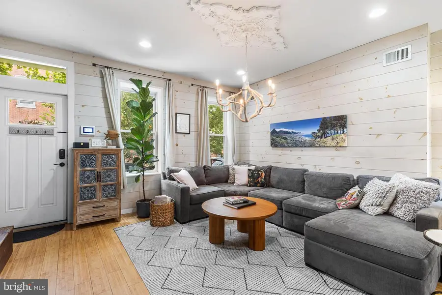 1337 Marlborough St, Philadelphia, PA 19125 - Image #3