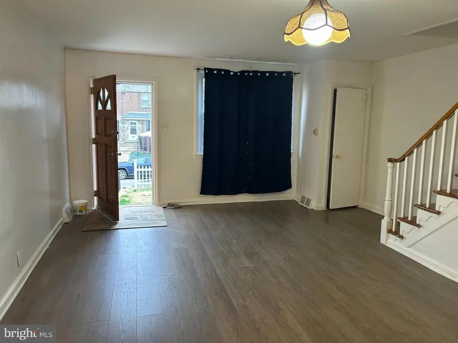 6345 Cardiff St, Philadelphia, PA 19149 - #2