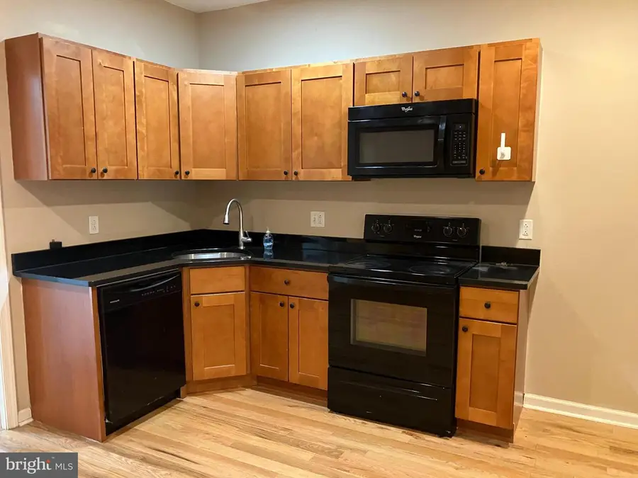 423 N 40th St, Philadelphia, PA 19104 - Image #3