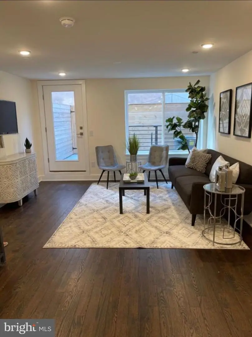 1012 S 20th St #4, Philadelphia, PA 19146 - Image #3