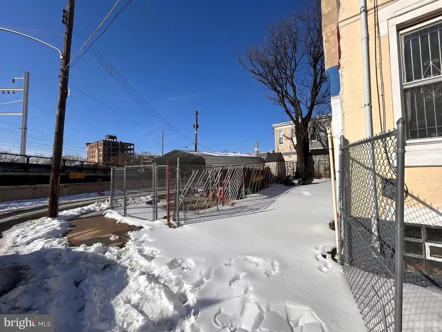 1249 W Firth St, Philadelphia, PA 19133 - Image #2