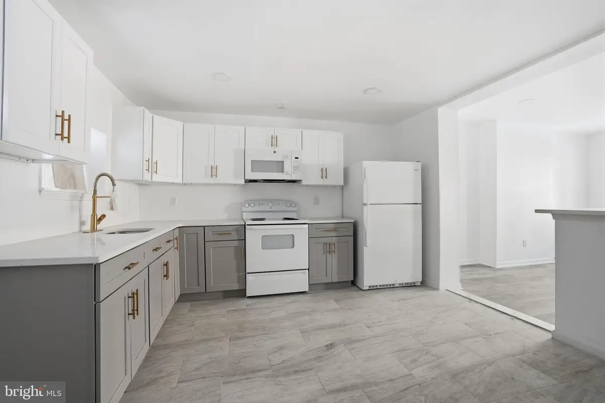 1928 W Carey St, Philadelphia, PA 19140 - Image #1