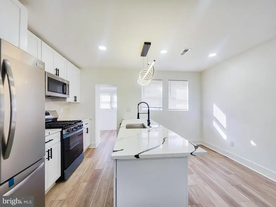 4622 Wilbrock St, Philadelphia, PA 19136 - Image #2