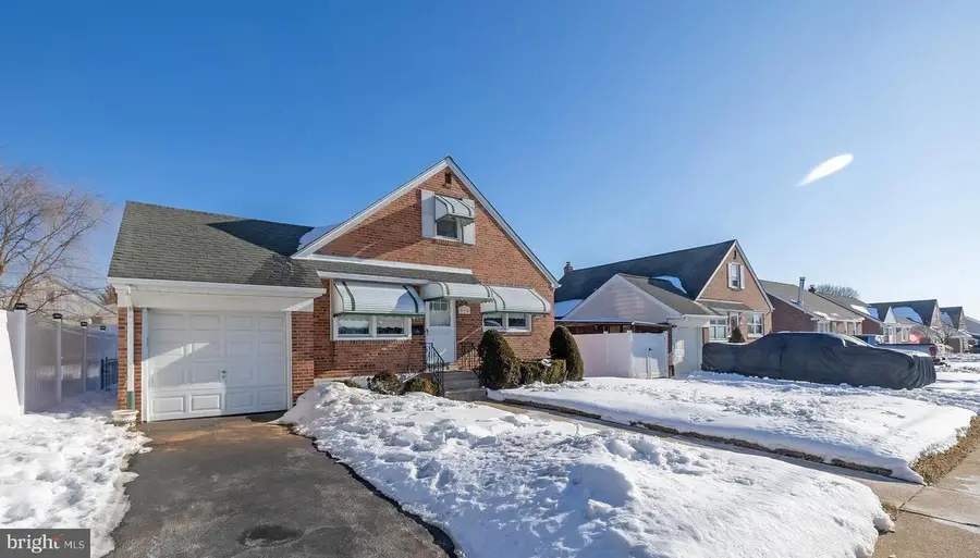 915 Borbeck Ave, Philadelphia, PA 19111 - #3