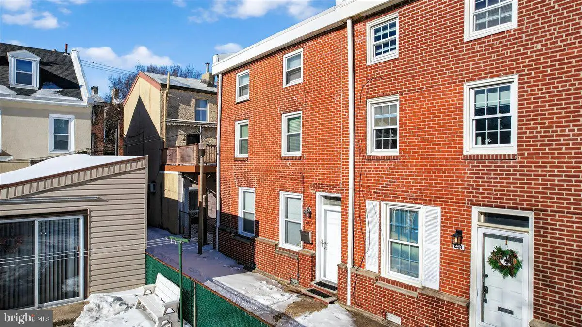 409 E George St, Philadelphia, PA 19125 - #1