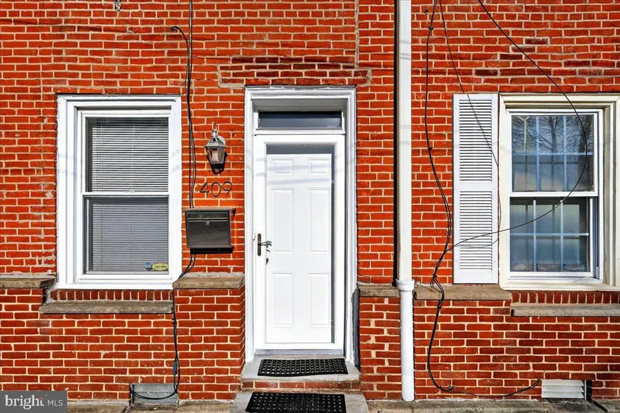 409 E George St, Philadelphia, PA 19125 - #2