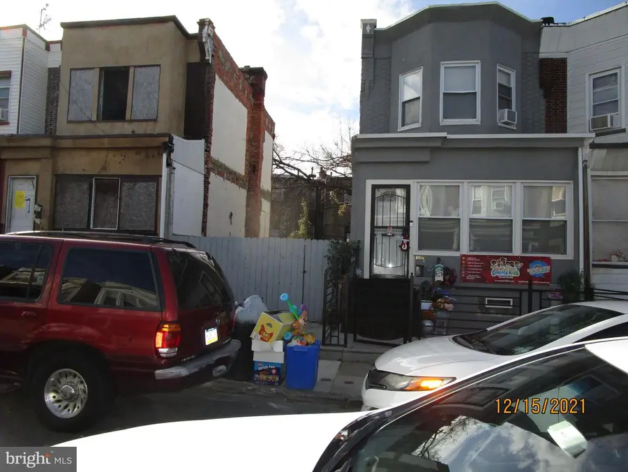 1722 S Yewdall St, Philadelphia, PA 19143 - Image #2