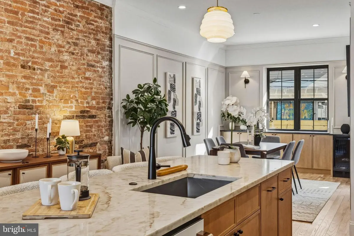 1635 S 5th St, Philadelphia, PA 19148 - #1