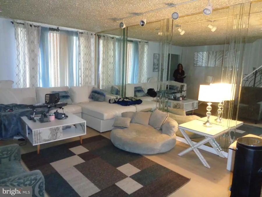 320 E Claremont Rd, Philadelphia, PA 19120 - Image #3