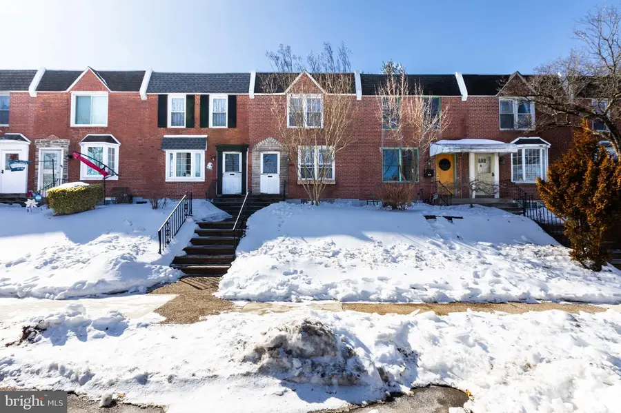 5882 Magdalena St, Philadelphia, PA 19128 - Image #2