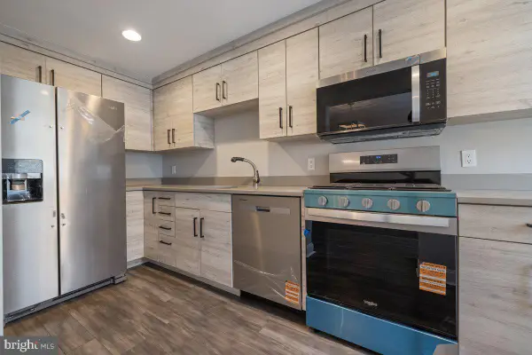 1807 N 77th St, PHILADELPHIA, PA 19151