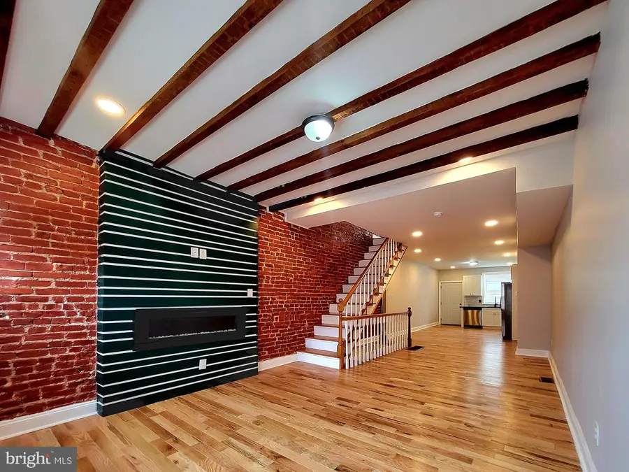 1834 E Albert St, Philadelphia, PA 19125 - Image #2