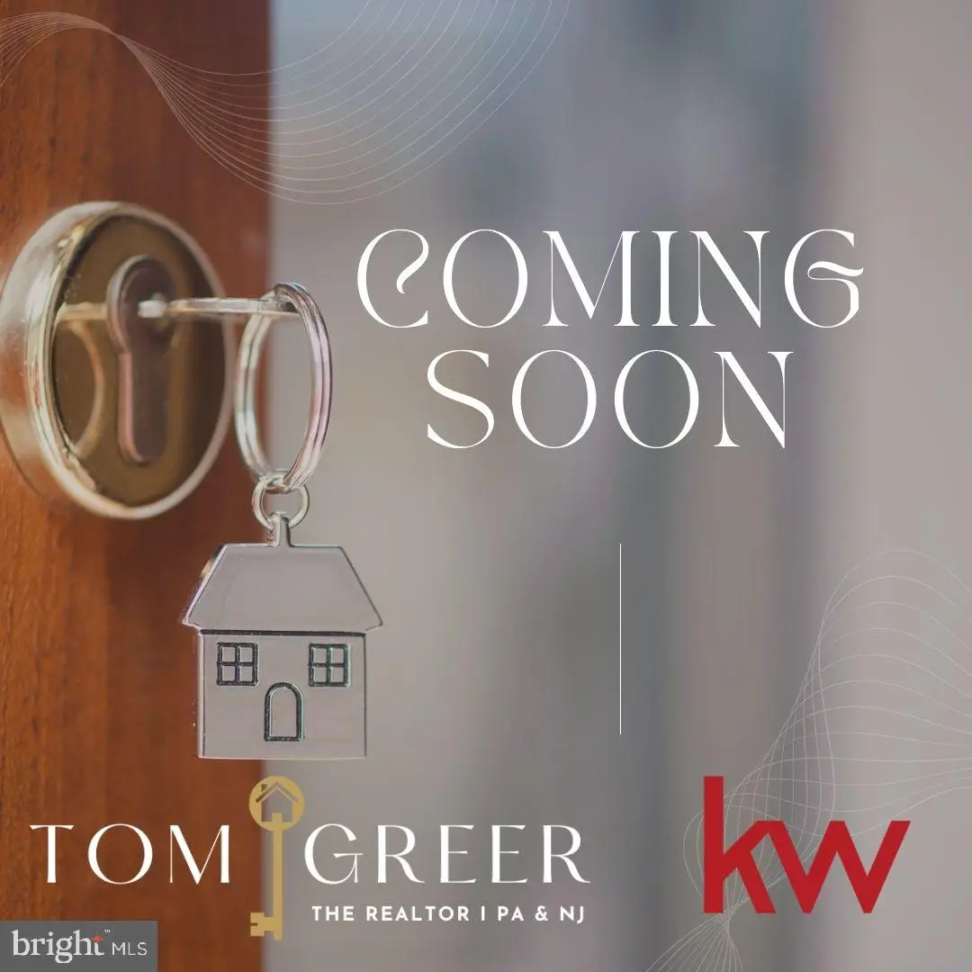 2017 E Hazzard St, Philadelphia, PA 19125 - Image #1