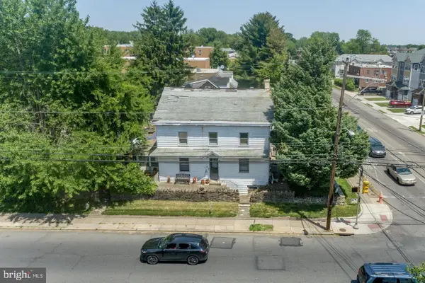 8000 Algon Ave, PHILADELPHIA, PA 19152