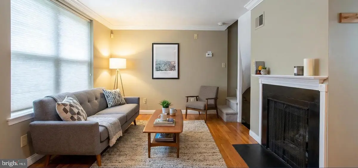 745-r S 5th St #1, Philadelphia, PA 19147 - #1