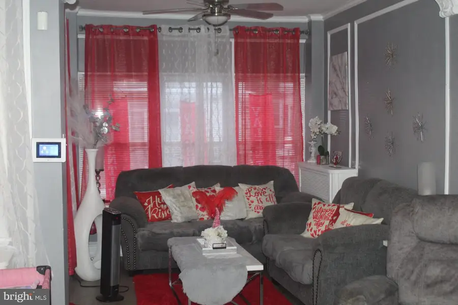 725 W Nedro Ave, Philadelphia, PA 19120 - #3