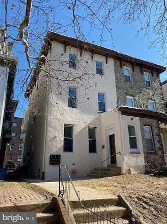 517 S 42nd St, PHILADELPHIA, PA 19104