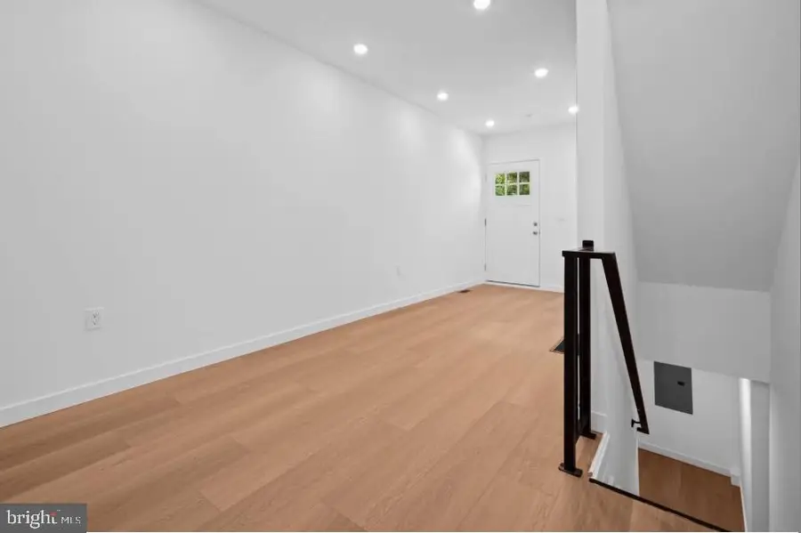 2215 N Mutter St, Philadelphia, PA 19133 - #2