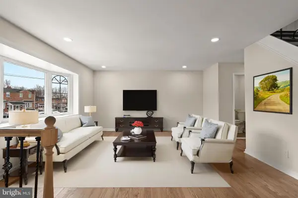 12532 Richton Rd, PHILADELPHIA, PA 19154