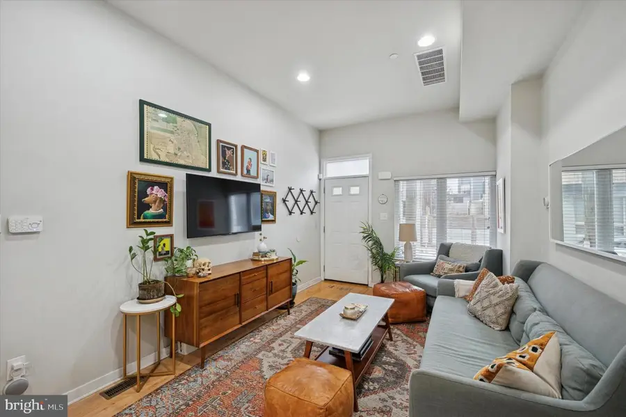 2078 E Susquehanna, Philadelphia, PA 19125 - #3