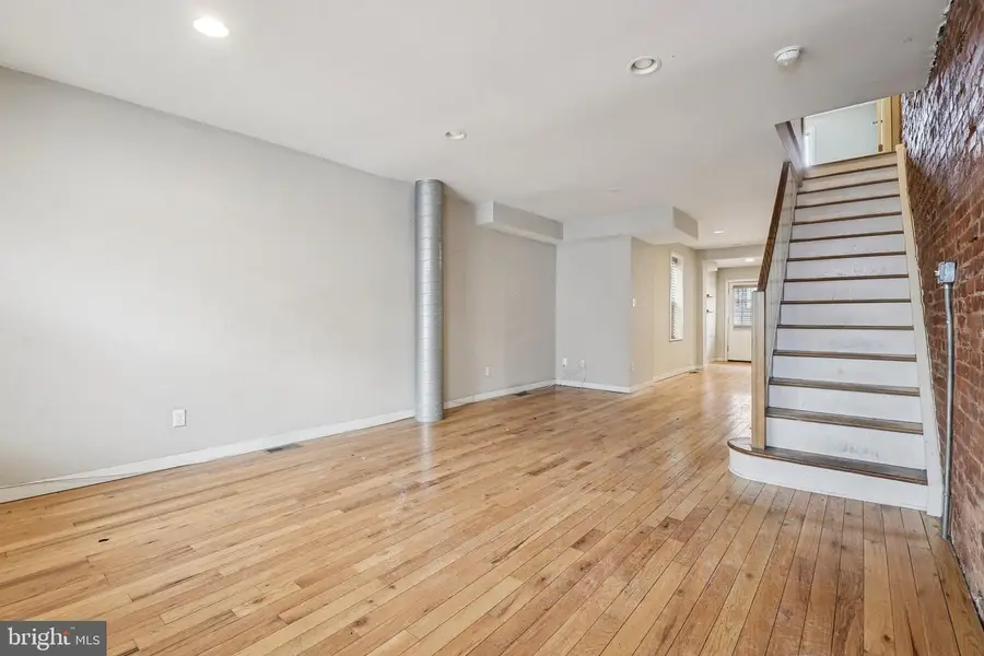 2322 Moore St, Philadelphia, PA 19145 - #2