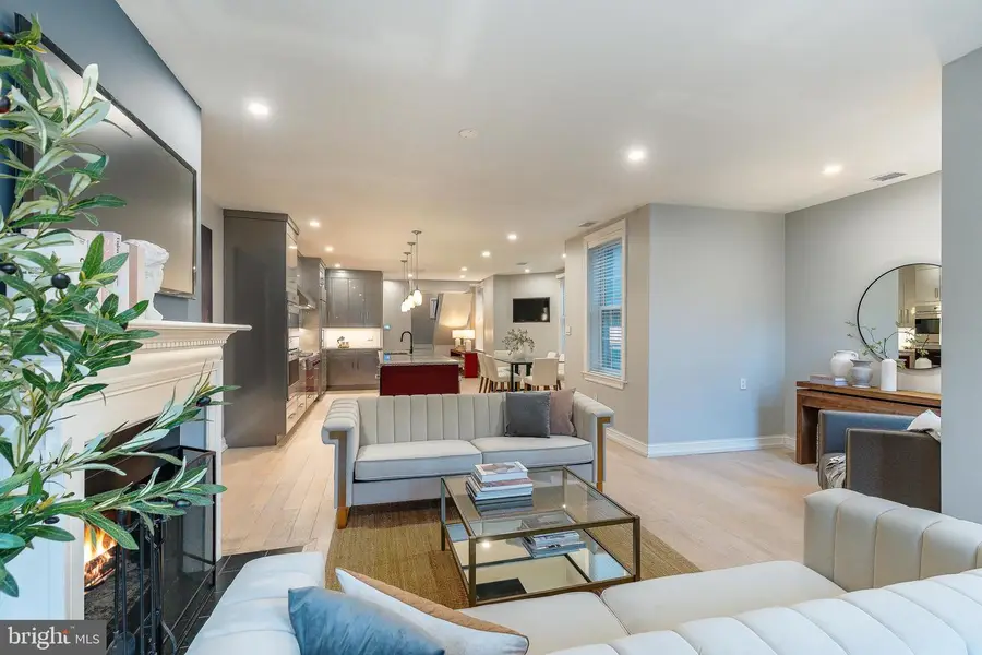 908-10 Spruce St #10, Philadelphia, PA 19107 - #2