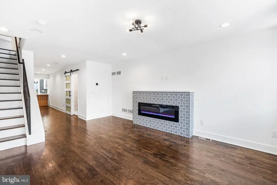 2125 S 9th St, Philadelphia, PA 19148 - #3