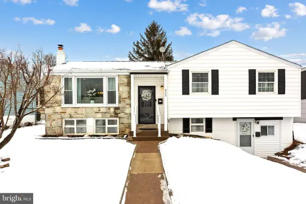 825 Densmore Rd, PHILADELPHIA, PA 19116