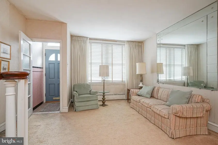 2522 S Warnock St, Philadelphia, PA 19148 - #3