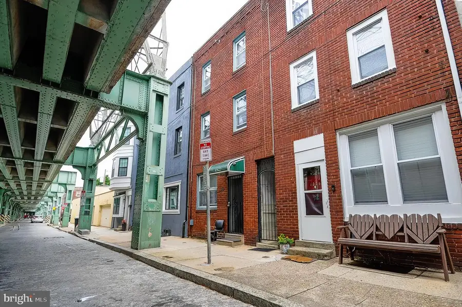 4327 Cresson St, Philadelphia, PA 19127 - #2